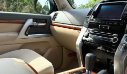 
										Toyota Land Cruiser AX 2014 full									