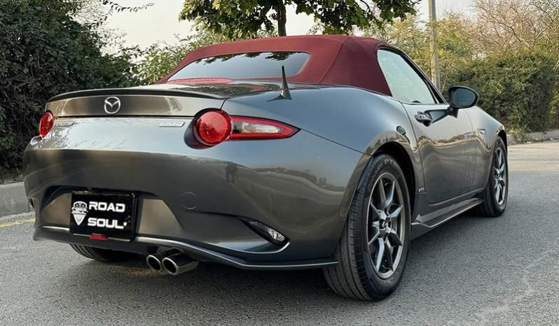 
								Mazda Miata 1.5 MX-5 Roadster 2015 full									