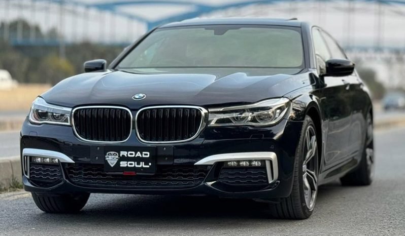 
								BMW 740 e 2017 full									