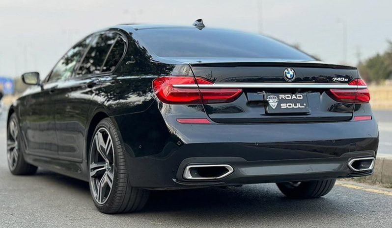 
								BMW 740 e 2017 full									