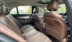 
										Mercedes Benz E200 2016 full									