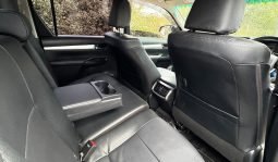 
										Toyota Hilux Revo V 2022 full									