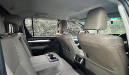 Toyota Hilux Revo V 2021