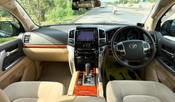 
										Toyota Land Cruiser AX 2014 full									