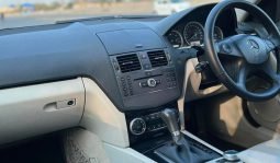 Mercedes Benz C180 2010