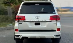 
										Toyota Land Cruiser AX 2017 full									