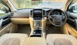 
										Toyota Land Cruiser AX 2017 full									