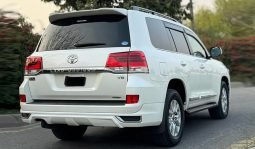 
										Toyota Land Cruiser AX 2017 full									