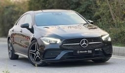 Mercedes Benz CLA200 2021