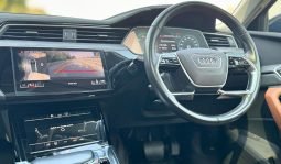 
										Audi Etron 50 Quattro 2020 full									