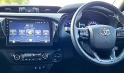
										Toyota Hilux Revo V 2.8 2021 full									