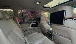 
										Toyota Land Cruiser ZX 2018 full									