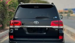 
										Toyota Land Cruiser ZX 2019 full									