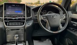 
										Toyota Land Cruiser ZX 2019 full									