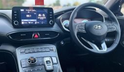 
										Hyundai Santa Fe 2023 full									