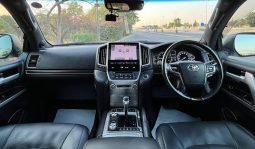 
										Toyota Land Cruiser ZX 2018 full									