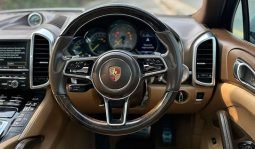 
										Porsche Panamera S Hybrid 2014 full									