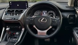 
										Lexus NX300h 2018 full									