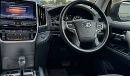 
										Toyota Land Cruiser AX 2019 full									
