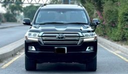 Toyota Land Cruiser AX 2019