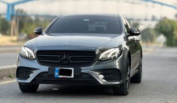 Mercedes Benz E180