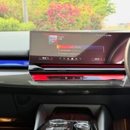 
										BMW i5 M60 full									