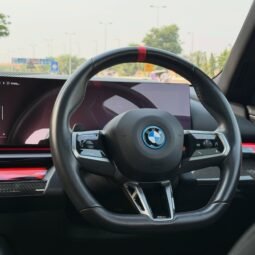 
										BMW i5 M60 full									
