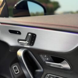 
										Mercedes Benz CLA 200 AMG Package full									
