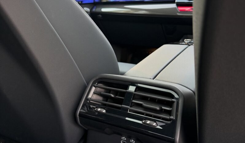 
								BMW i5 M60 full									
