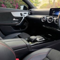 
										Mercedes Benz CLA 200 AMG Package full									