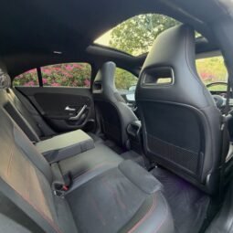 
										Mercedes Benz CLA 200 AMG Package full									