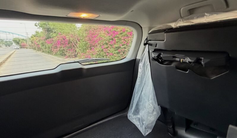 
								Toyota Fortuner G full									