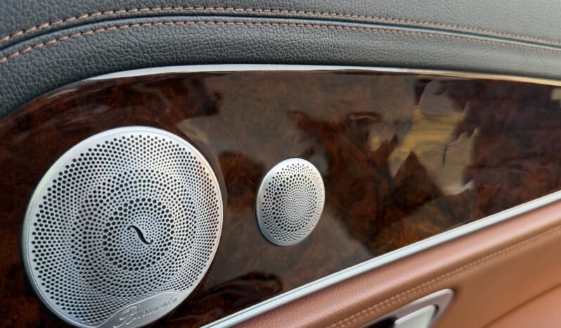 
								Mercedes Benz E180 full									