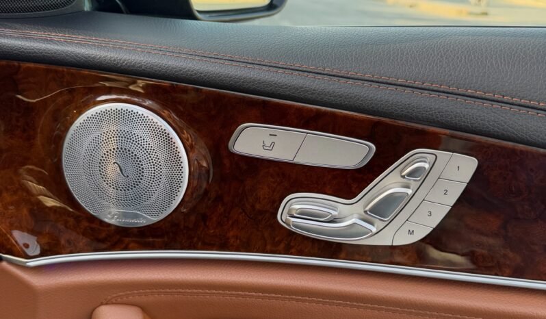 
								Mercedes Benz E180 full									