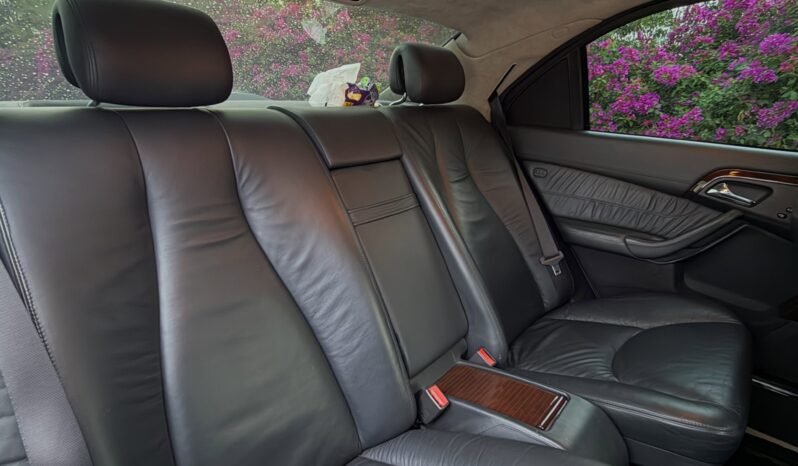 
								Mercedes-Benz S600 Guard  (W220) full									