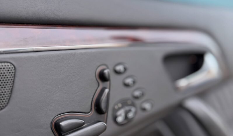 
								Mercedes-Benz S600 Guard  (W220) full									