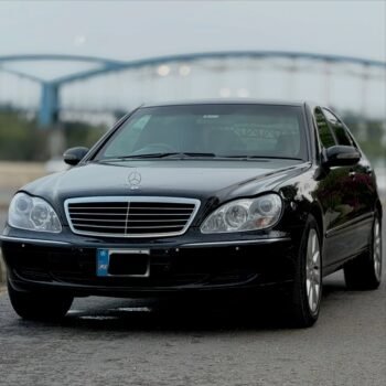 Mercedes-Benz S600 Guard  (W220)