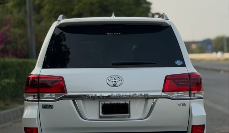 
								Toyota Land Cruiser ZX full									