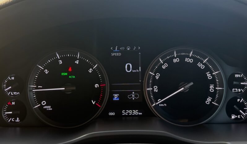
								Toyota Land Cruiser ZX full									
