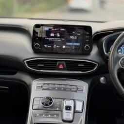 
										Hyundai Santa Fe Awd Signature full									
