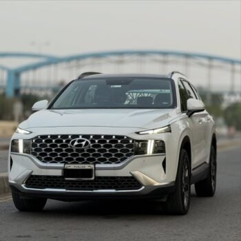 Hyundai Santa Fe Awd Signature