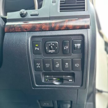 Toyota Land Cruiser ZX