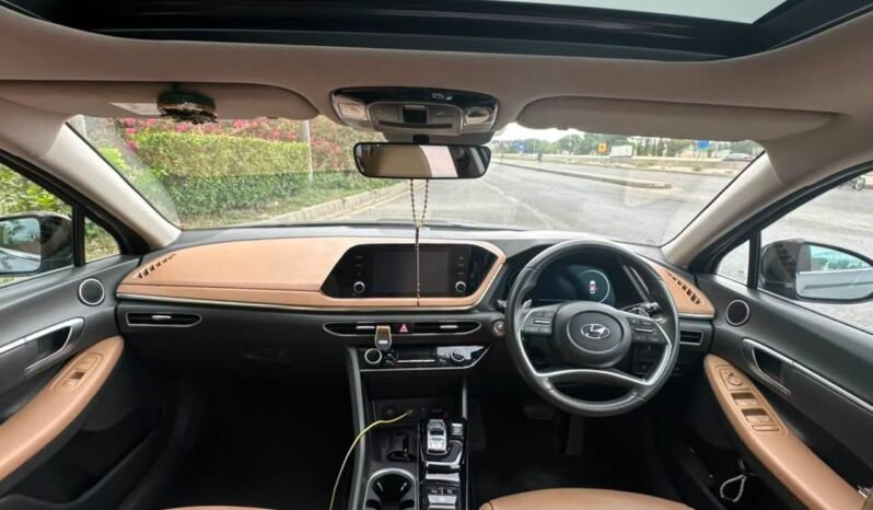 
								Hyundai Sonata 2.5 full									