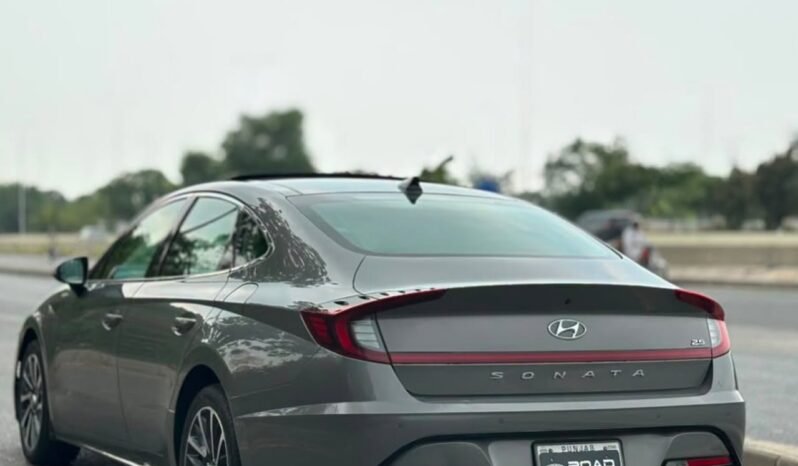 
								Hyundai Sonata 2.5 full									