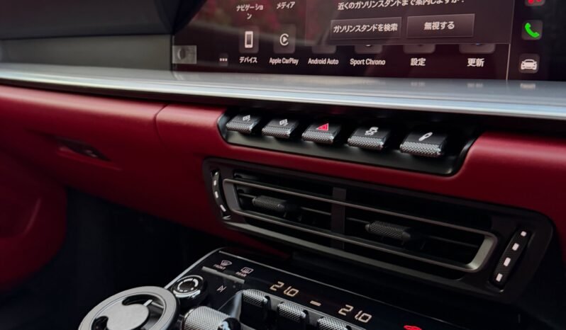 
								Porsche 911 Carrera 992 8th Gen full									