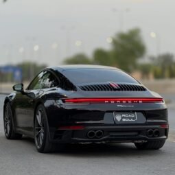 
										Porsche 911 Carrera 992 8th Gen full									