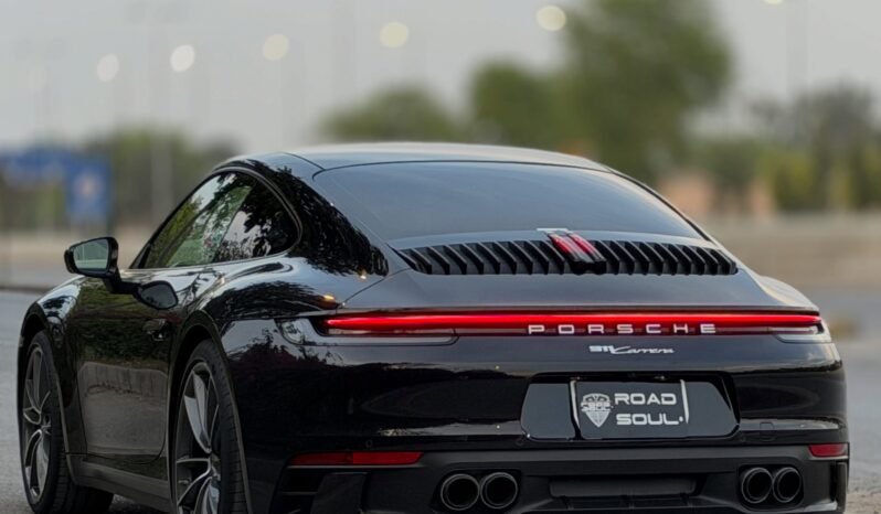 
								Porsche 911 Carrera 992 8th Gen full									