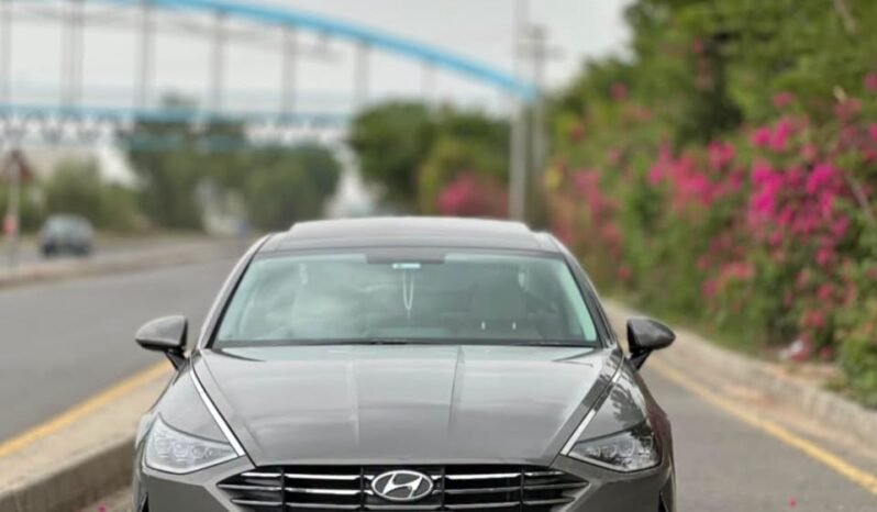 
								Hyundai Sonata 2.5 full									