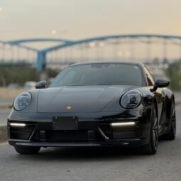 
										Porsche 911 Carrera 992 8th Gen full									