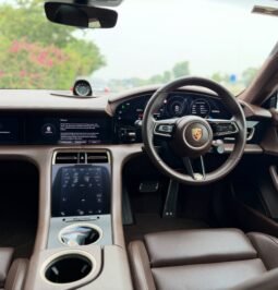
										Porsche Taycan Turbo full									